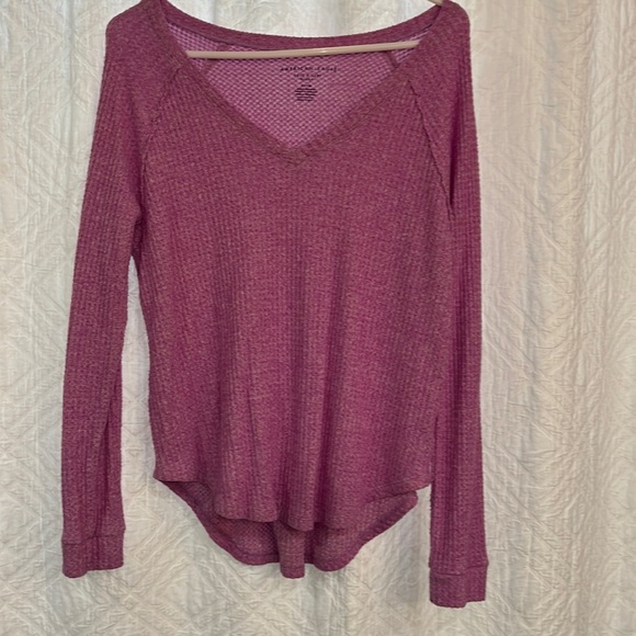 American Eagle - Picture 1 of 4